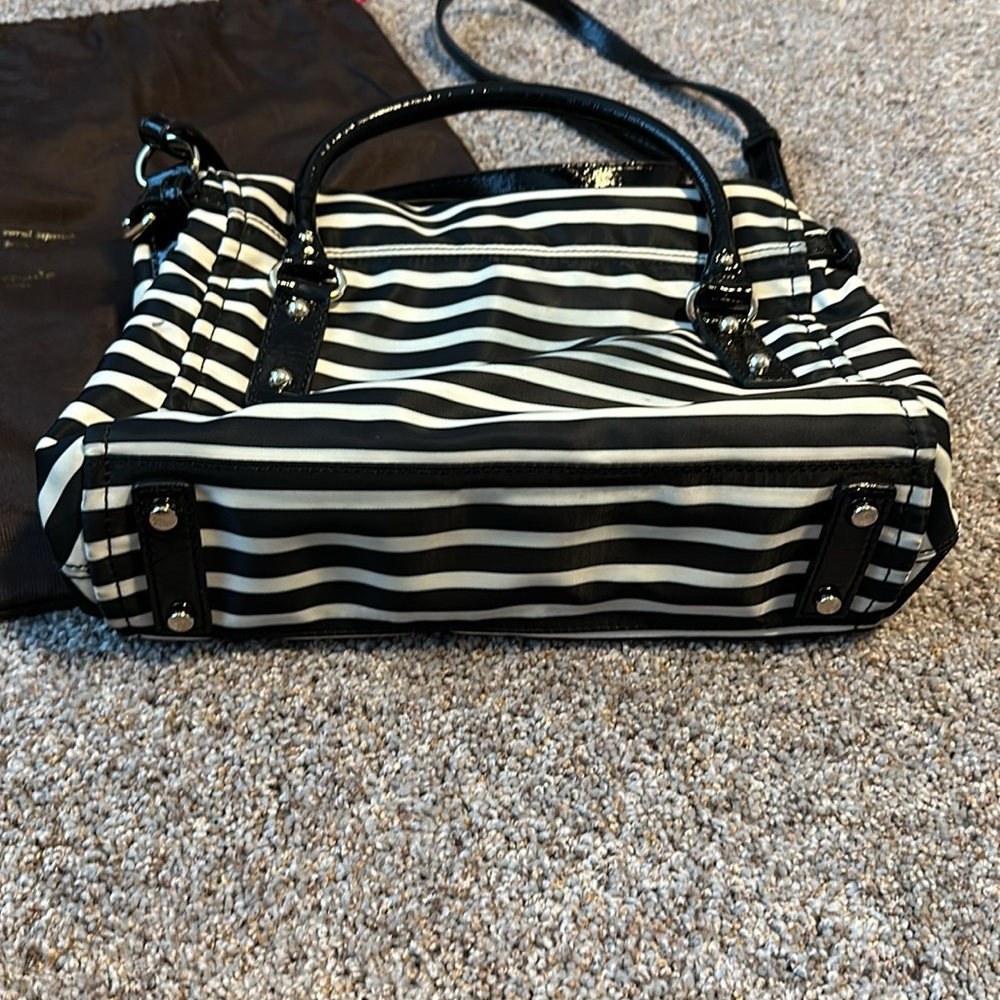Kate Spade Handbag - Picture 3 of 8
